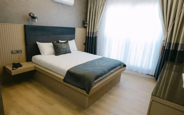 Stay On Hotel - photo 4