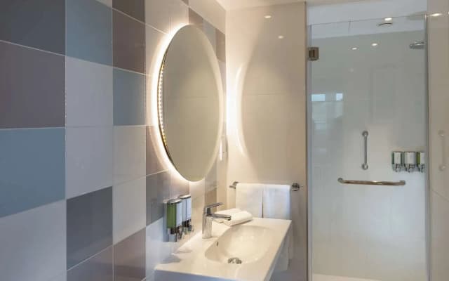 Hampton By Hilton Budapest City Centre - photo 10