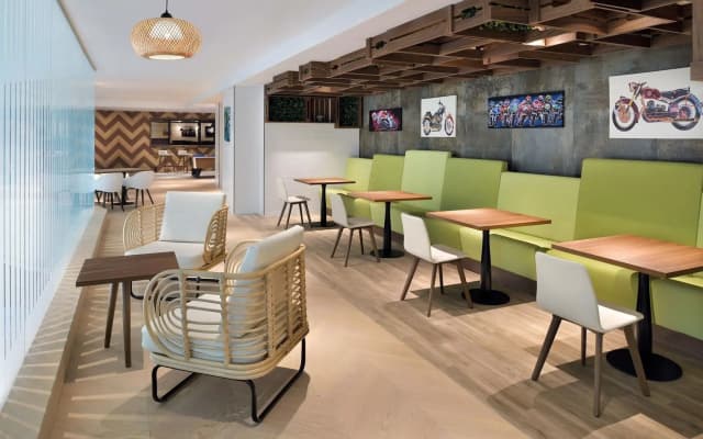 Element City Center Doha - photo 3