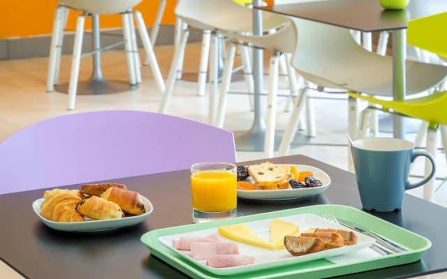 ibis Styles Cannes le Cannet - photo 2