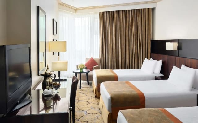 Mövenpick Hotel & Residence Hajar Tower Makkah - photo 1