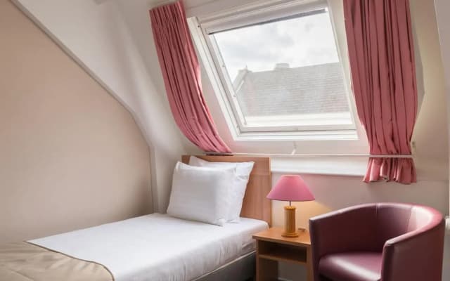 Rho Hotel - photo 3