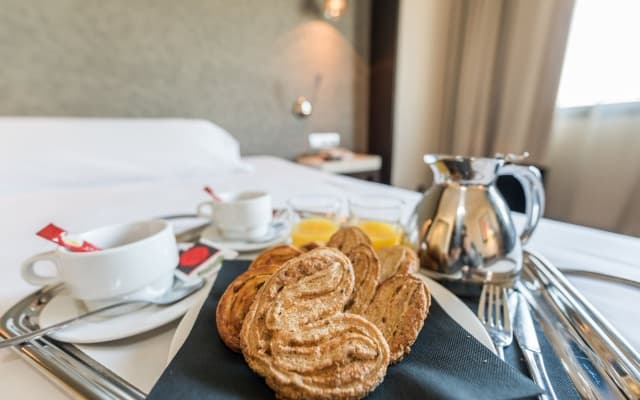 Hotel Mercader - photo 4