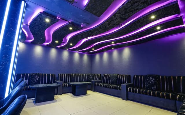 Best Western Premier M Four Hotel - photo 4