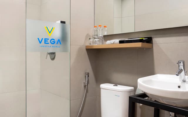 Vega Hotel Gading Serpong - photo 2