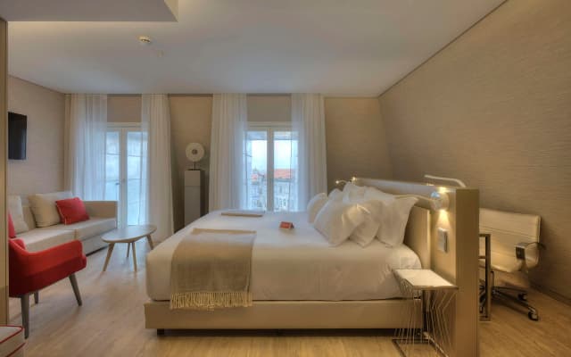 NH Collection Porto Batalha - photo 2