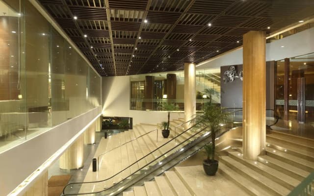Hotel Santika Premiere Bintaro - photo 5