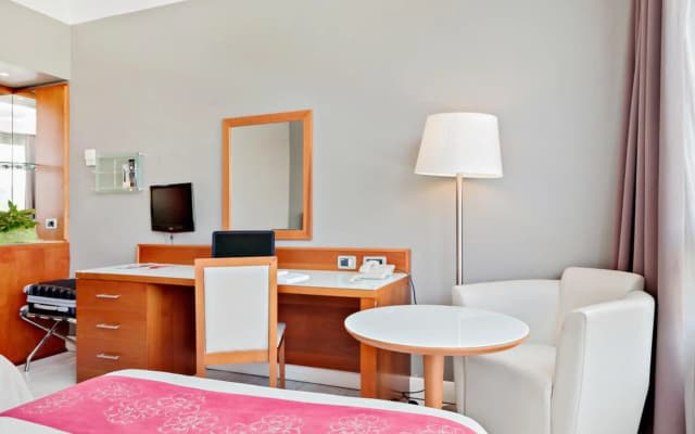 Hotel Italiana Hotels Florence - photo 3