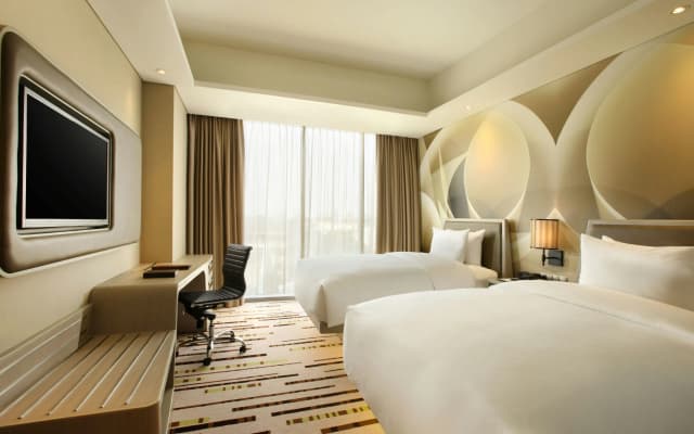 DoubleTree by Hilton Jakarta - Diponegoro - photo 3
