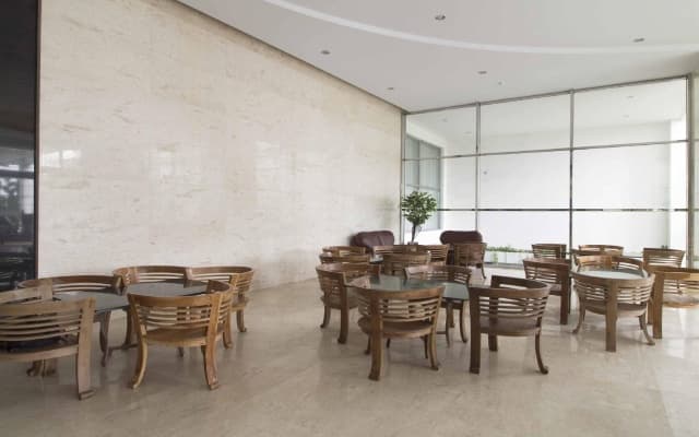 Marilyn Hotel Serpong - photo 1