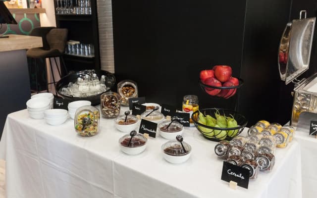 Trendy Hotel by Athens Prime Hotels - photo 3
