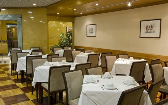 VIP Inn Berna Hotel - photo 2