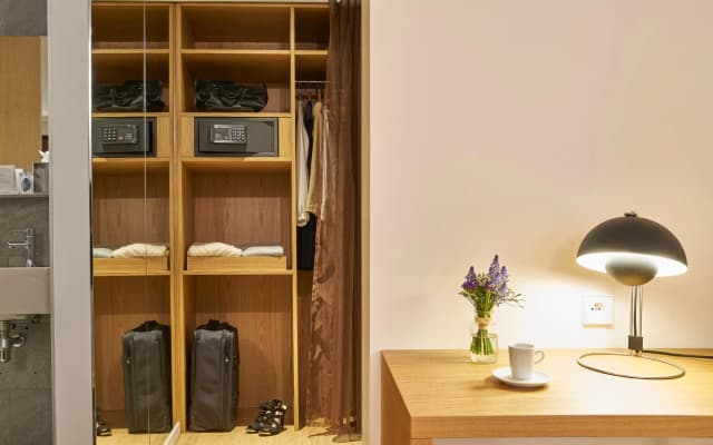 9Hotel Republique Hotel - photo 4