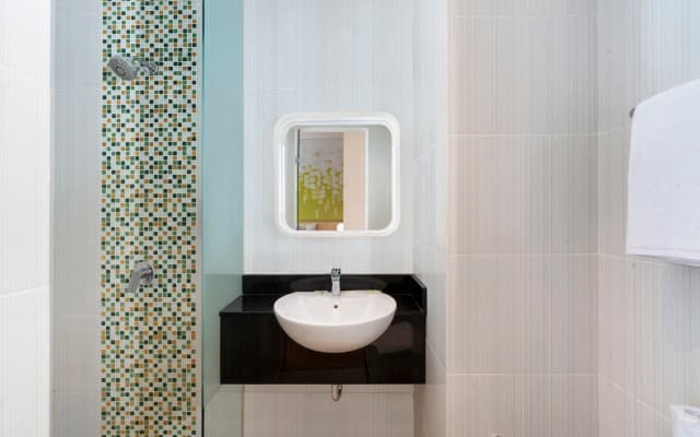 Zest Airport Jakarta by Swiss-Belhotel International - photo 2