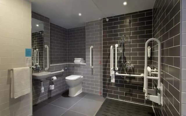 Holiday Inn Express - Edinburgh City Centre by IHG - photo 11
