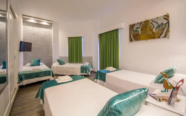 Hotel Sun Holidays - photo 4