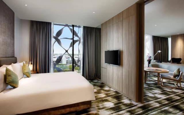 Crowne Plaza Changi Airport by IHG - photo 1
