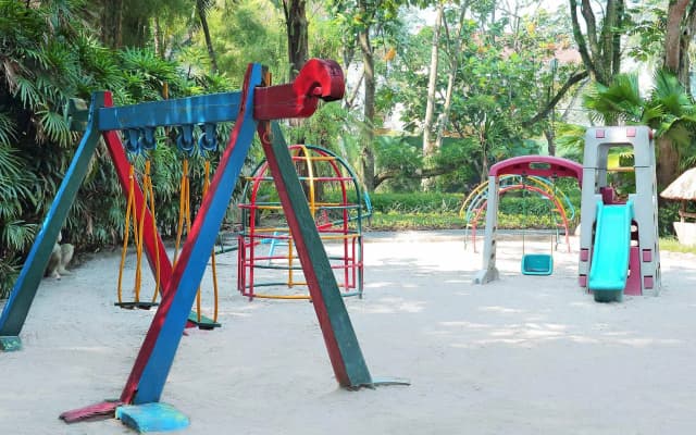 Aryaduta Lippo Village - photo 4