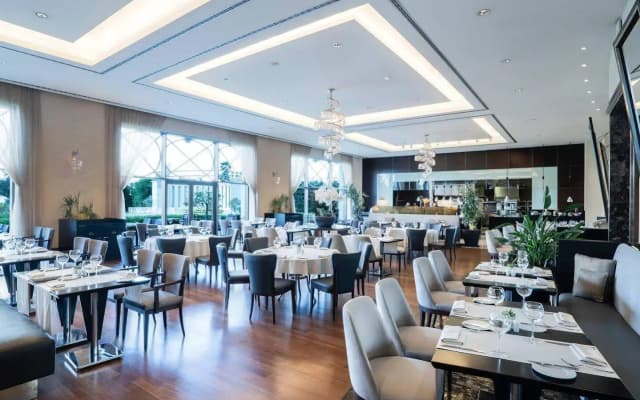 Istanbul Marriott Hotel Asia - photo 2