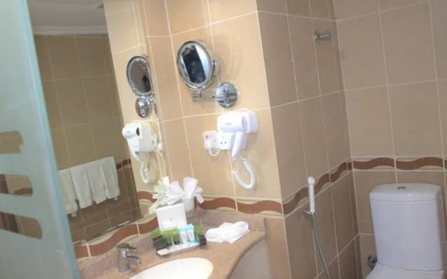 Grand Plaza Al Madina - photo 1