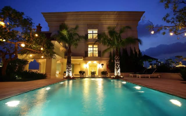 Hotel Gran Mahakam - photo 3