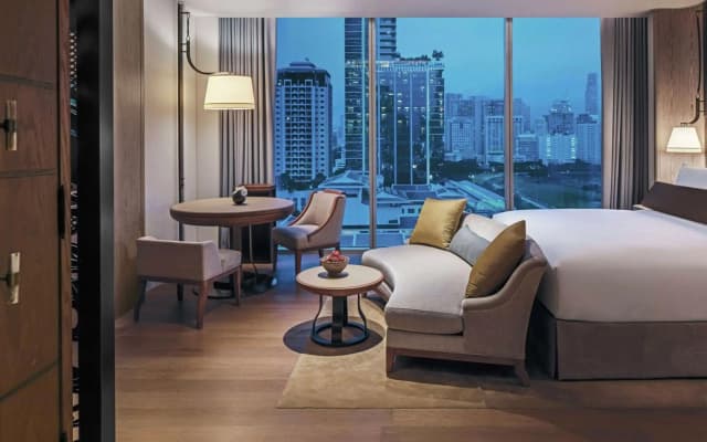 Waldorf Astoria Bangkok - photo 2
