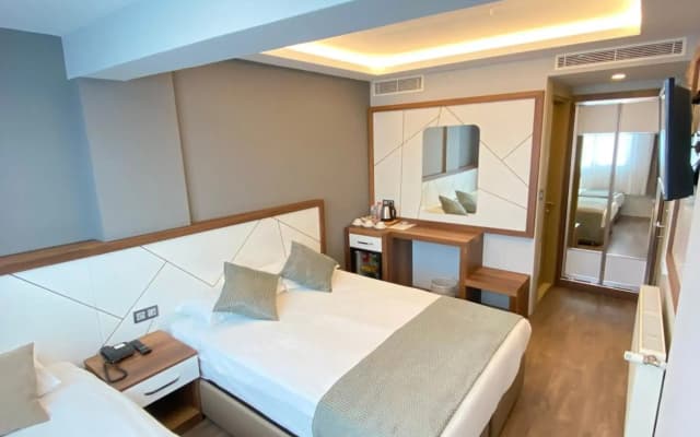 Hakcan Hotel - photo 3