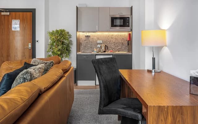 The Ainscow Hotel - photo 12