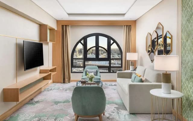Makarem Haram View Suites - photo 3