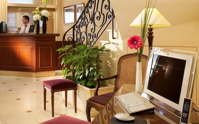 Hotel le Friedland - photo 3