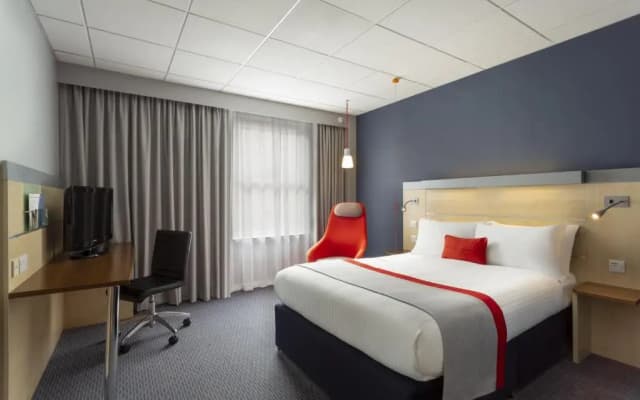 Holiday Inn Express - Edinburgh City Centre by IHG - photo 1