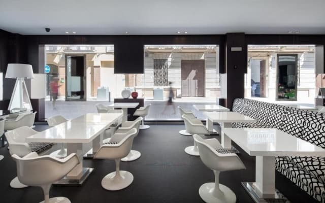 Mariposa Hotel Malaga - photo 3