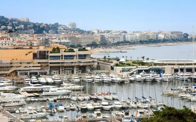 Novotel Suites Cannes Centre - photo 1