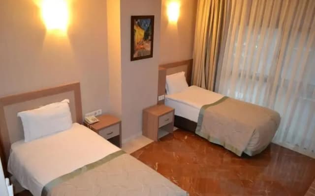 Engin Otel - photo 1