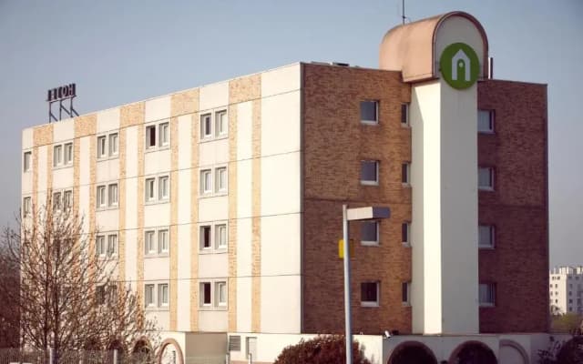 Campanile PRIME - Villejuif - photo 19