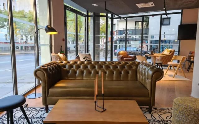 Novotel Belleville Paris 20 Hotel - photo 2