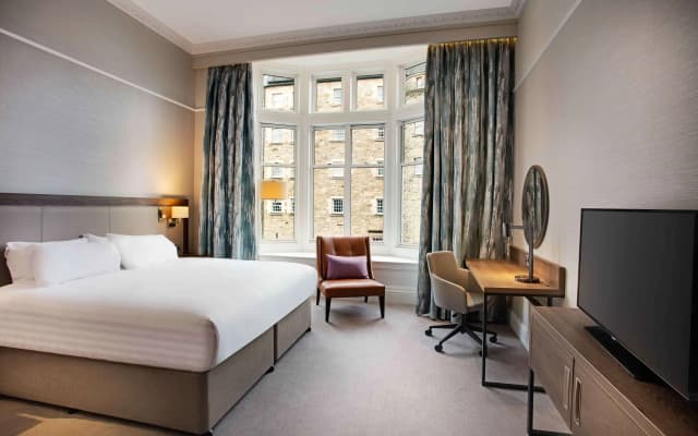 Hilton Edinburgh Carlton - photo 2