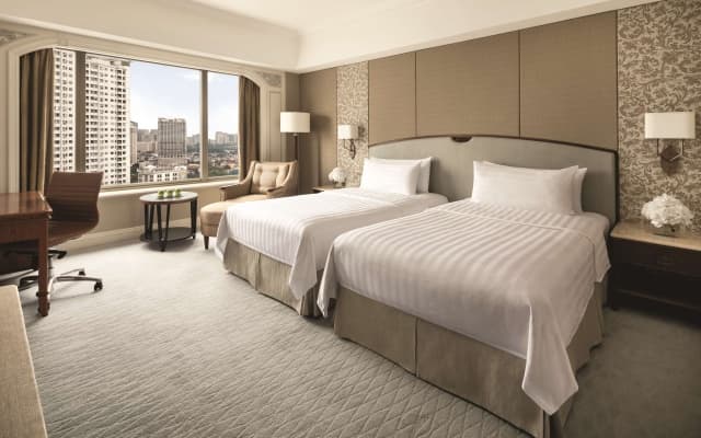 Shangri-La Jakarta Hotel - photo 1