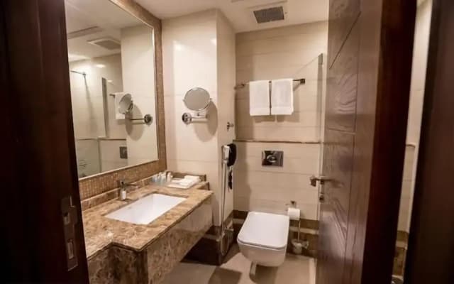 Violet Hotel - photo 1