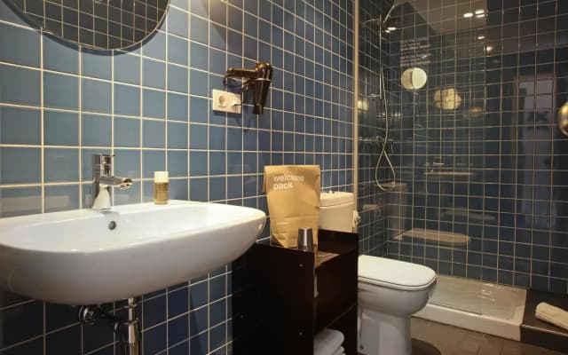 Sixties Ramblas Hotel - photo 4