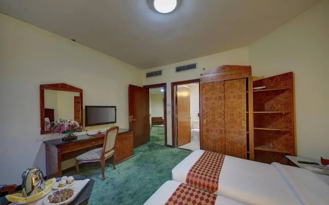 Elaf Taiba Hotel - photo 3