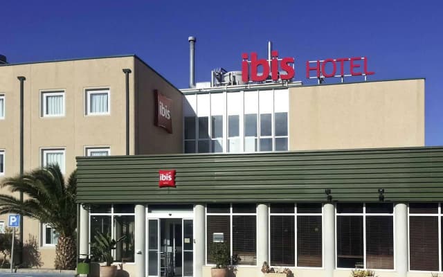 Ibis Hotel Alicante - photo 3