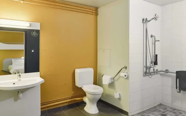 B&b Hotel Vitry Sur Seine - photo 1