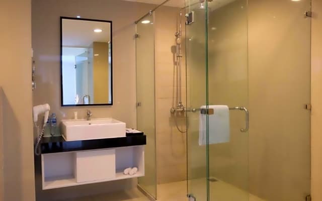 Hotel Santika Premiere Bintaro - photo 3