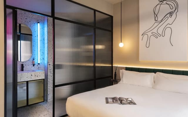 Coeo Peña Design Apartments - photo 2
