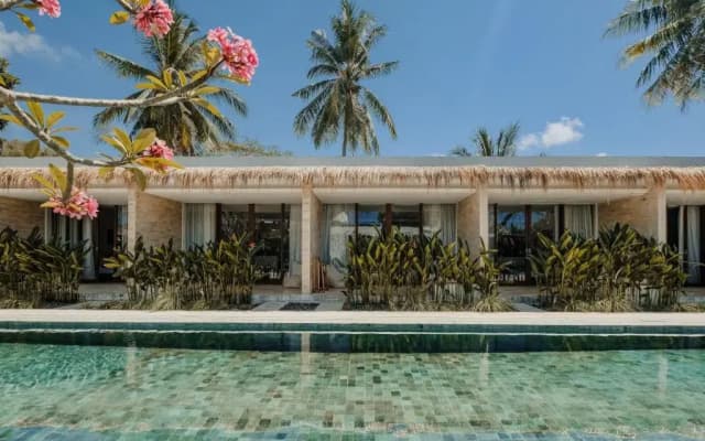 Origin Lombok - photo 1
