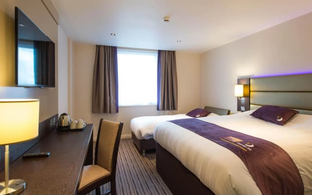 Premier Inn Manchester City Centre West - photo 3