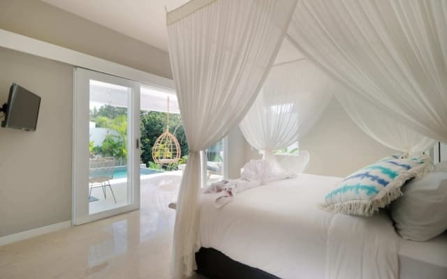 Limitless Jungle Villas Complex, 5 BR, Ubud With Staff - photo 4