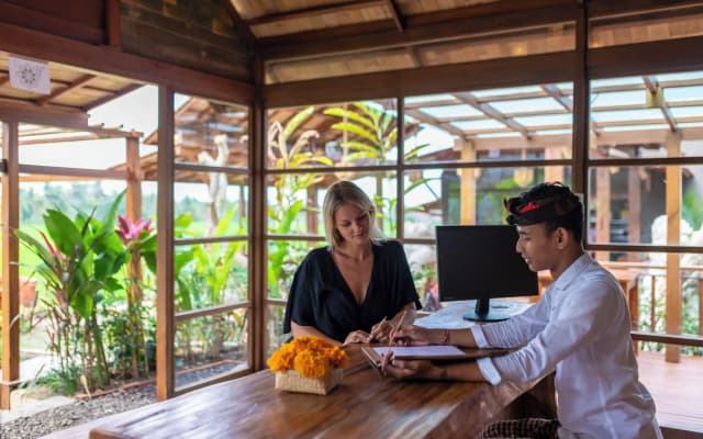 Beehouse Dijiwa Ubud - photo 4