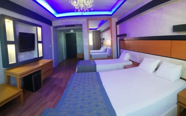 Unaten Otel - photo 4